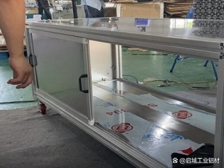 推拉門機柜 推拉門機柜