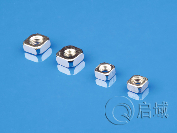 QY-四方螺母 QY-四方螺母